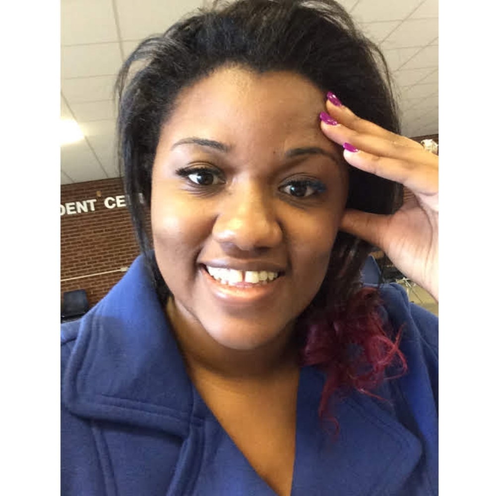 Meet your Posher, Cece